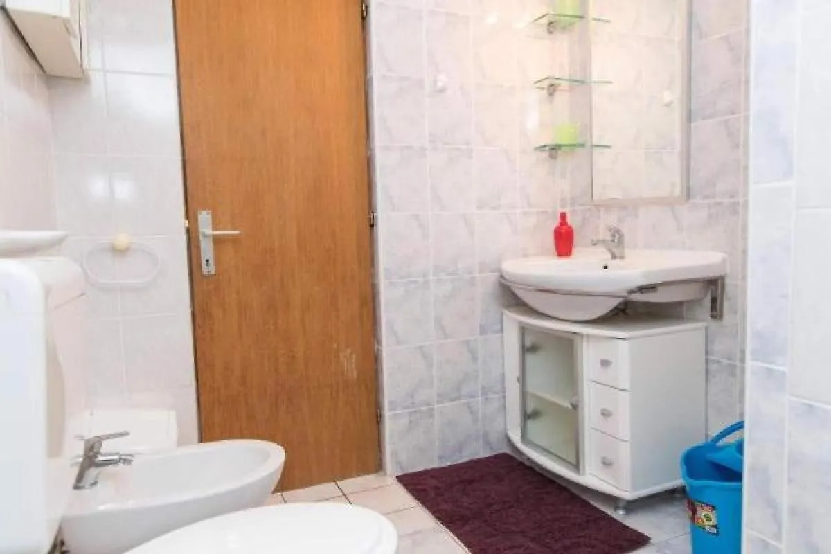 Apartments In Dramalj 41212