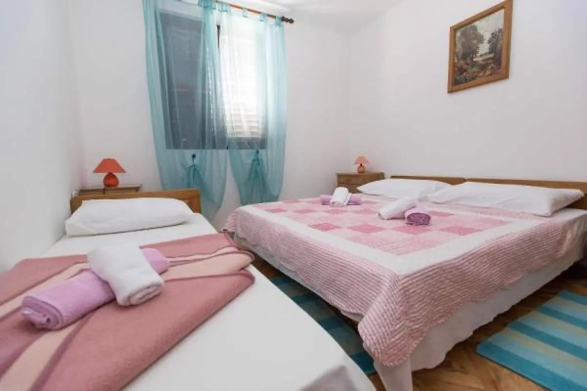 Apartments In Dramalj 41212