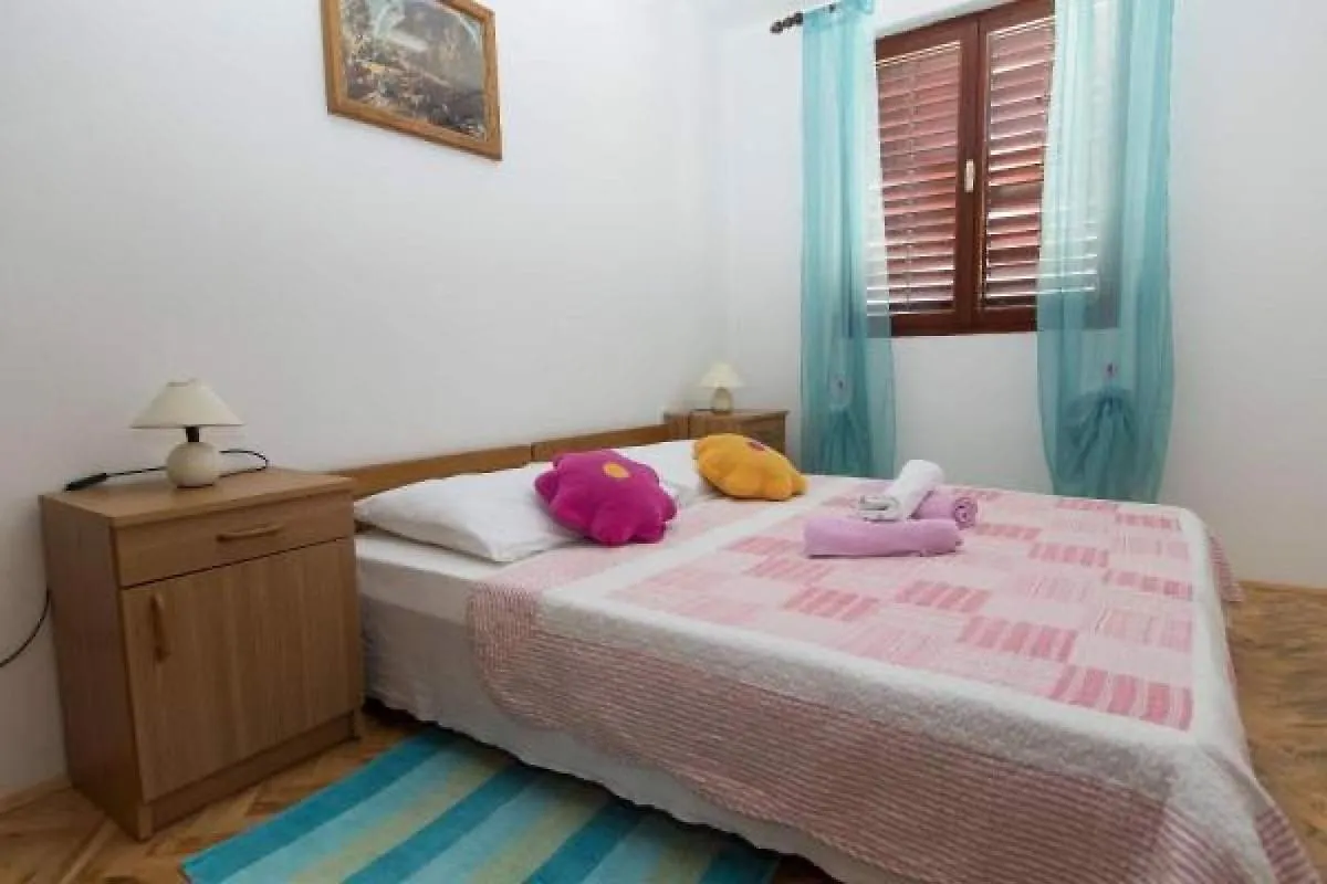 Apartments In Dramalj 41212