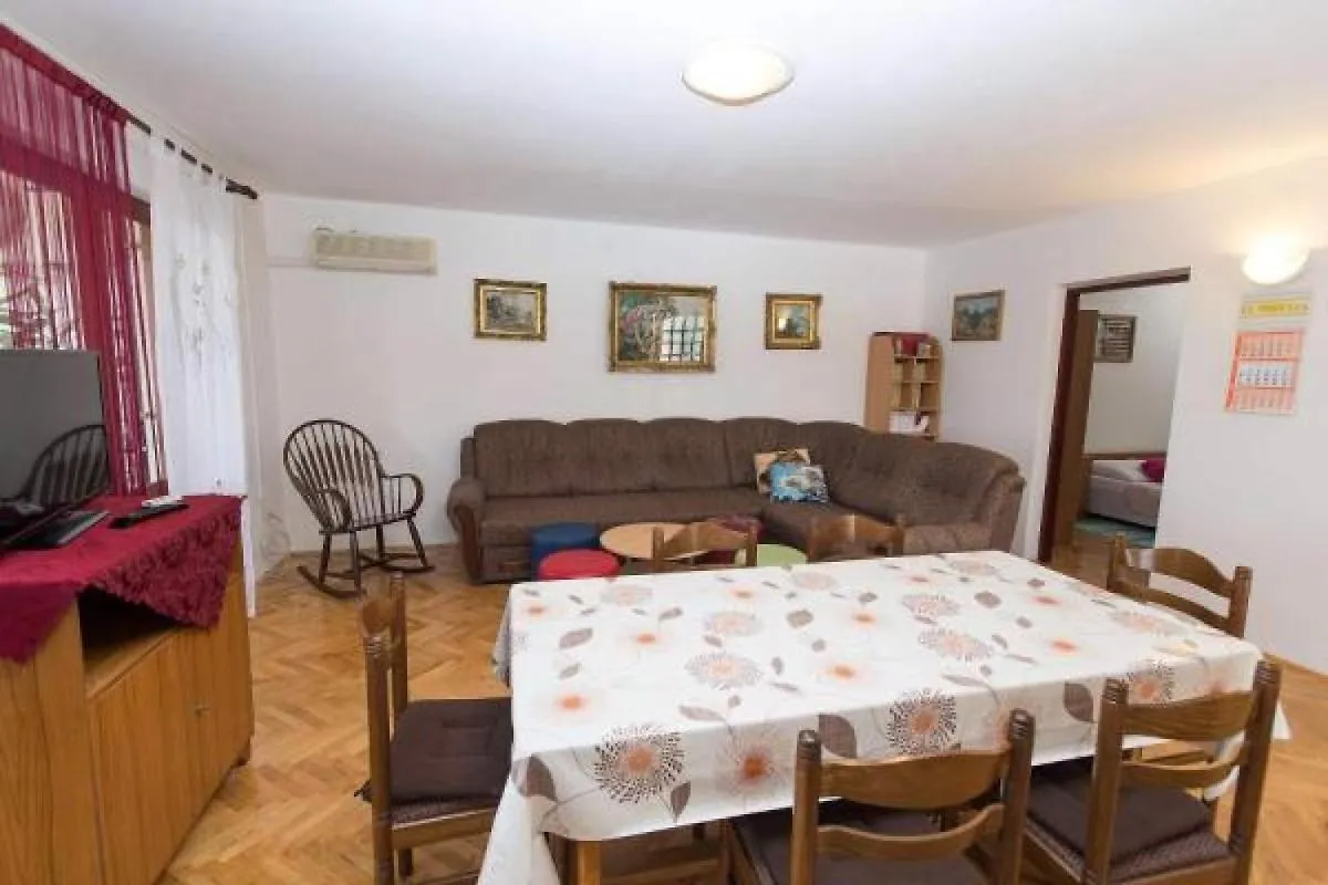 Apartments In Dramalj 41212 Croatia